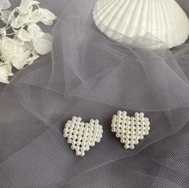 Chic French Pearl Earrings-Accesorios